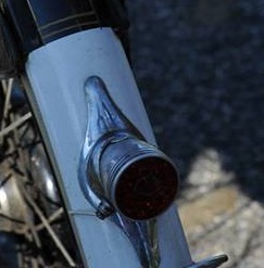 sierstuk achterlicht.jpg