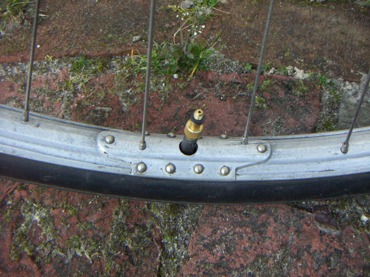 Aluminium velg geklonken