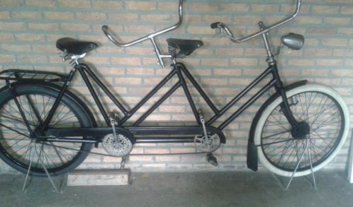 Merkloze tandem.jpg